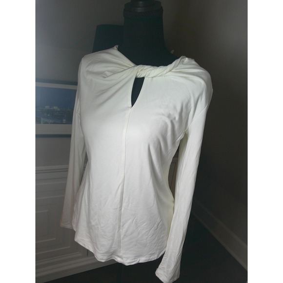 Elie Tahari Tops - Elie Tahari Top Women M Cream NWT Twist‎ Keyhole Neck Long Sleeve Viscose Blend